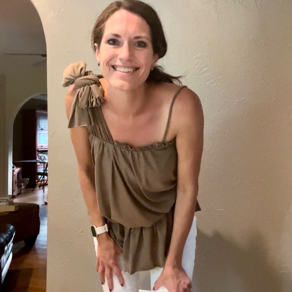 A’REVE Bow Tie Strap Tank Top Solid Neutral Size Small